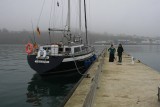 Nuestro yate amarrado en el puerto de Camaret-sur-Mer ­