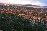Cementerio junto al mar en Rabat. Todas las lápidas miran a La Meca.