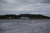 Primera recalada: Caleta Lennox. En la imagen, un puesto de control marítimo en isla Lennox.